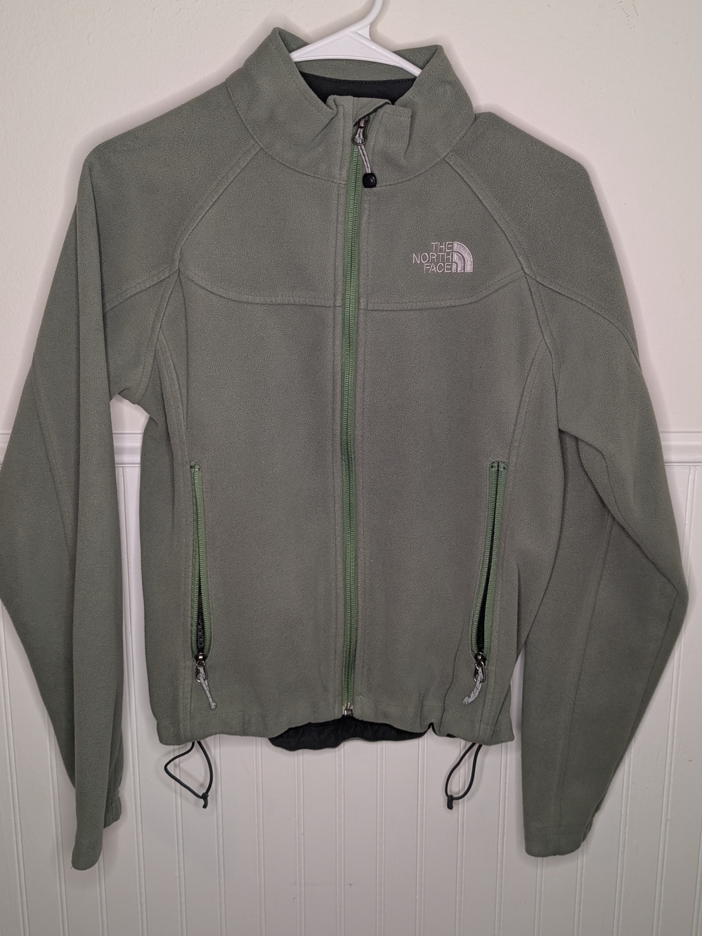 The North Face Women's Sage Green Fleece Jacket